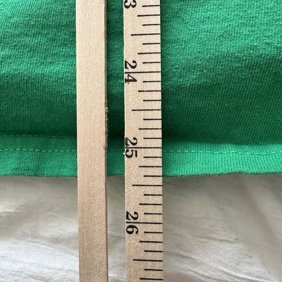 Gildan Halloween Green T-Shirt Black Spider Graphic Size L Short Sleeve - Picture 8 of 8